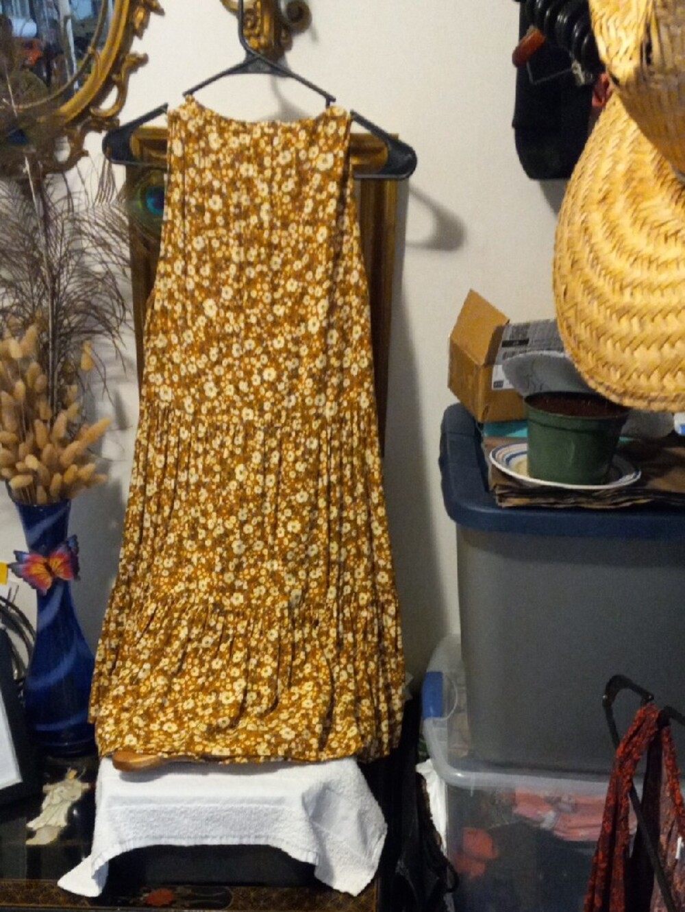 Old Navy Mustard Yellow Floral Tiered Midi dress Tiered Bottom. - Picture 6 of 6
